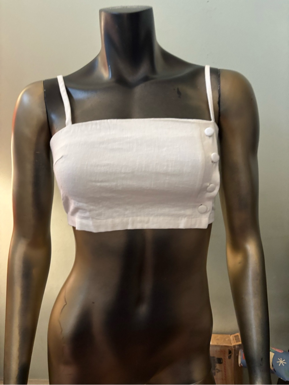 Forever 21 White Button-Detail Cropped Tank